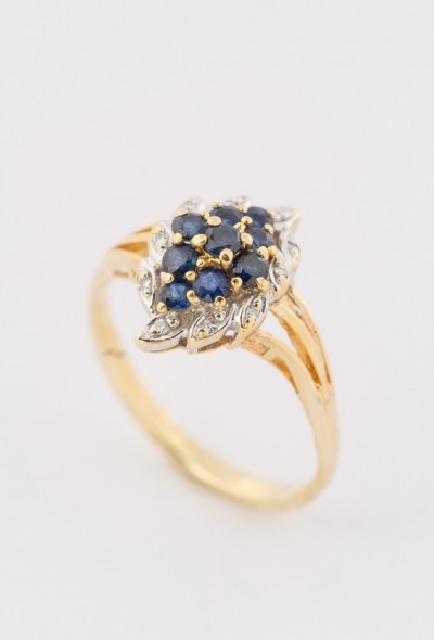 Gouden markies ring met saffieren en 10 briljanten