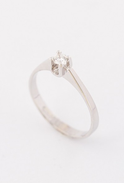 Wit gouden solitair ring met een briljant van 0.14 ct.