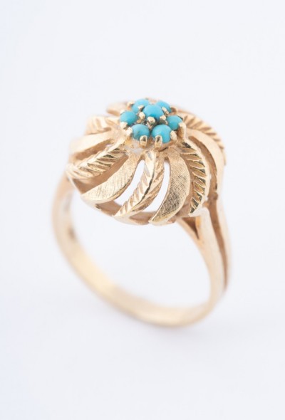 Gouden ring met turkooisen