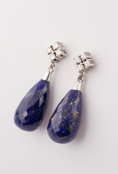 Wit gouden oorhangers met lapis lazuli en briljanten
