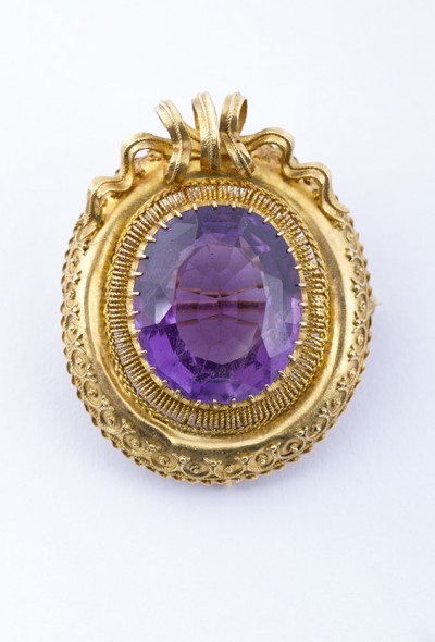 Antieke gouden broche met amethist
