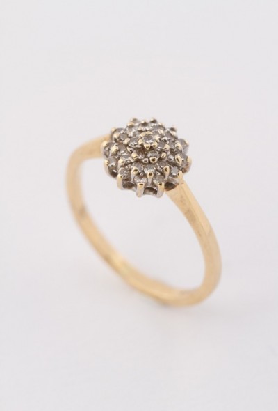 Gouden dubbele entourage ring met 29 diamanten