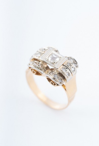 Gouden ring met roos geslepen diamanten