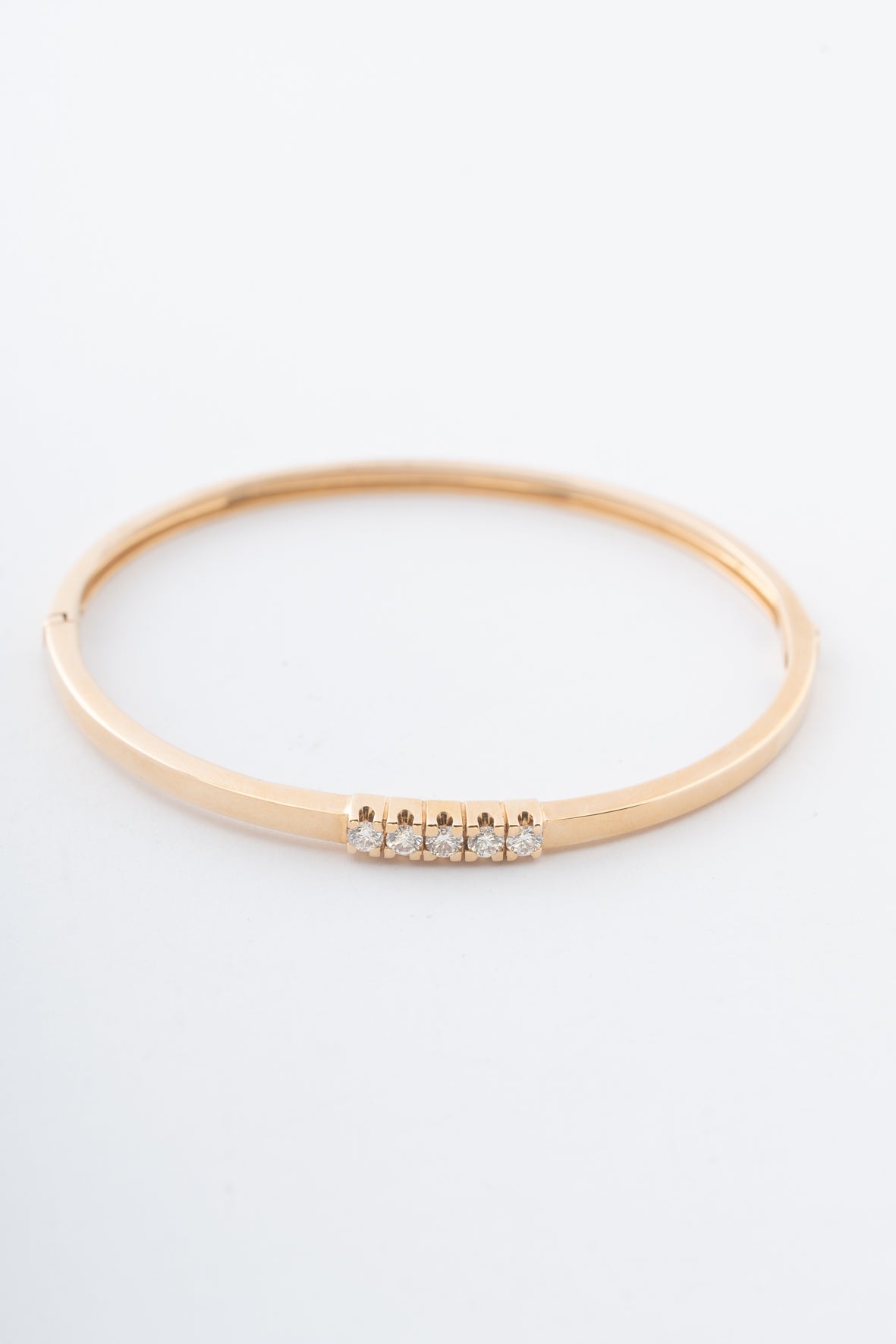 Geelgouden bangle/armband van het merk Le Chic met briljanten