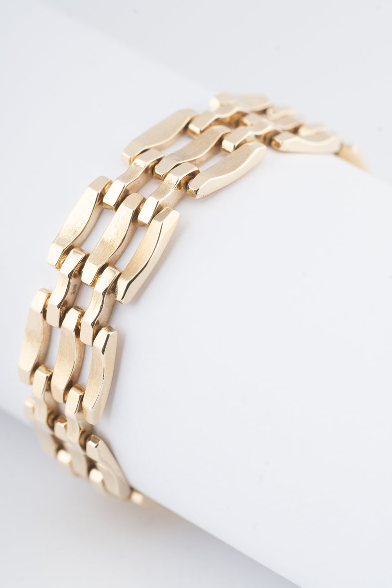 Geelgouden schakelarmband