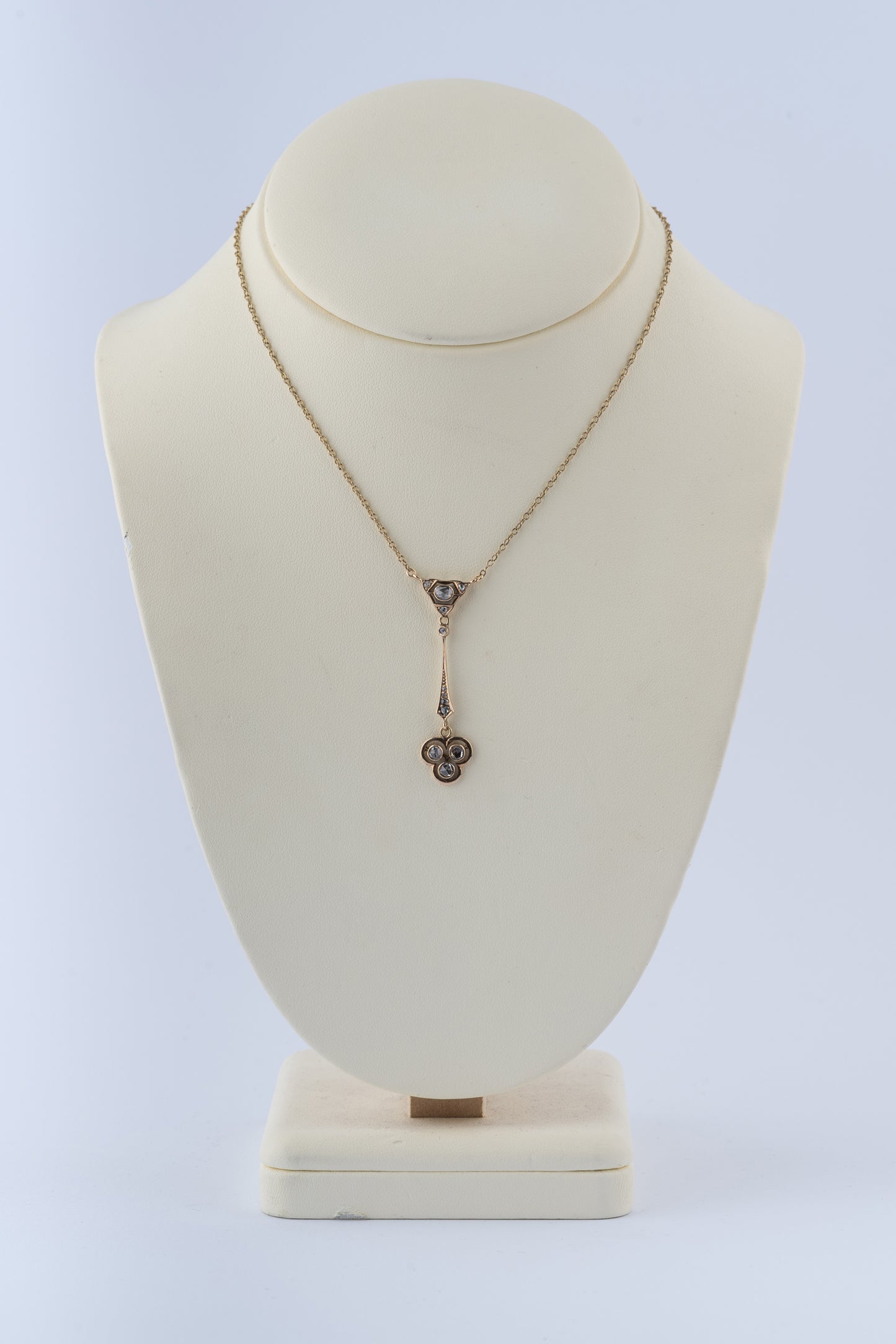 Antieke gouden collier met roos geslepen diamanten