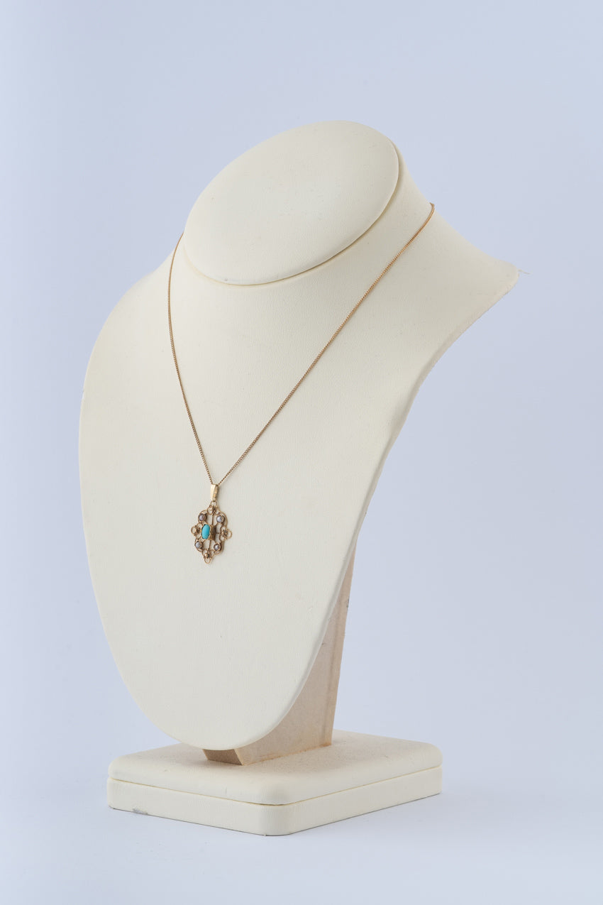 Oude gouden hanger met turkoois en parels aan ouden gourmet collier