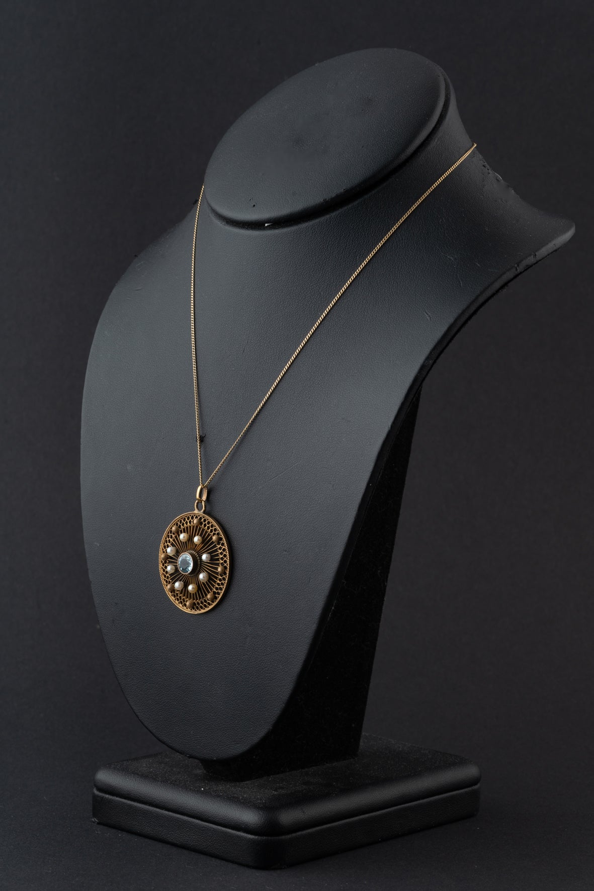 Antique yellow gold pendant with aquamarine and pearls on a gourmet chain