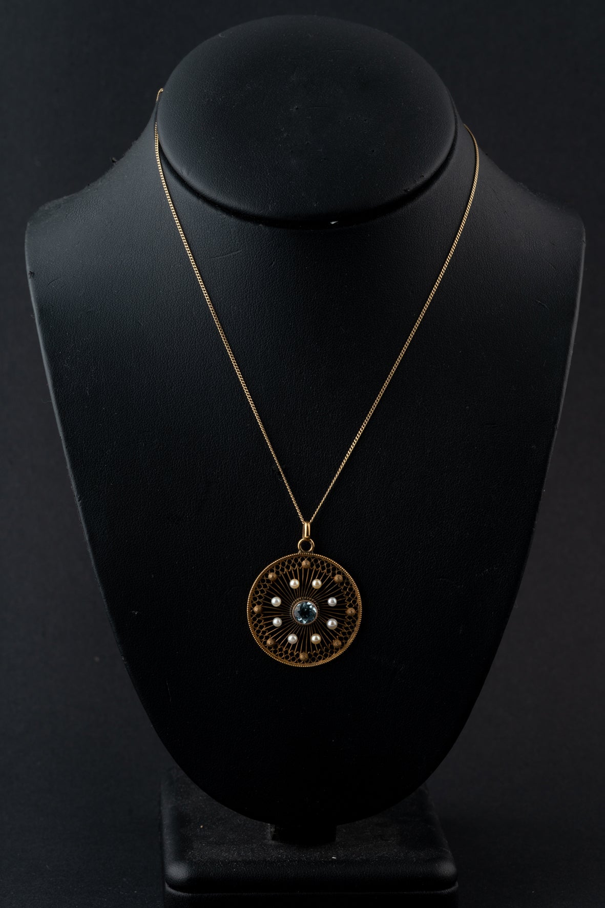 Antique yellow gold pendant with aquamarine and pearls on a gourmet chain