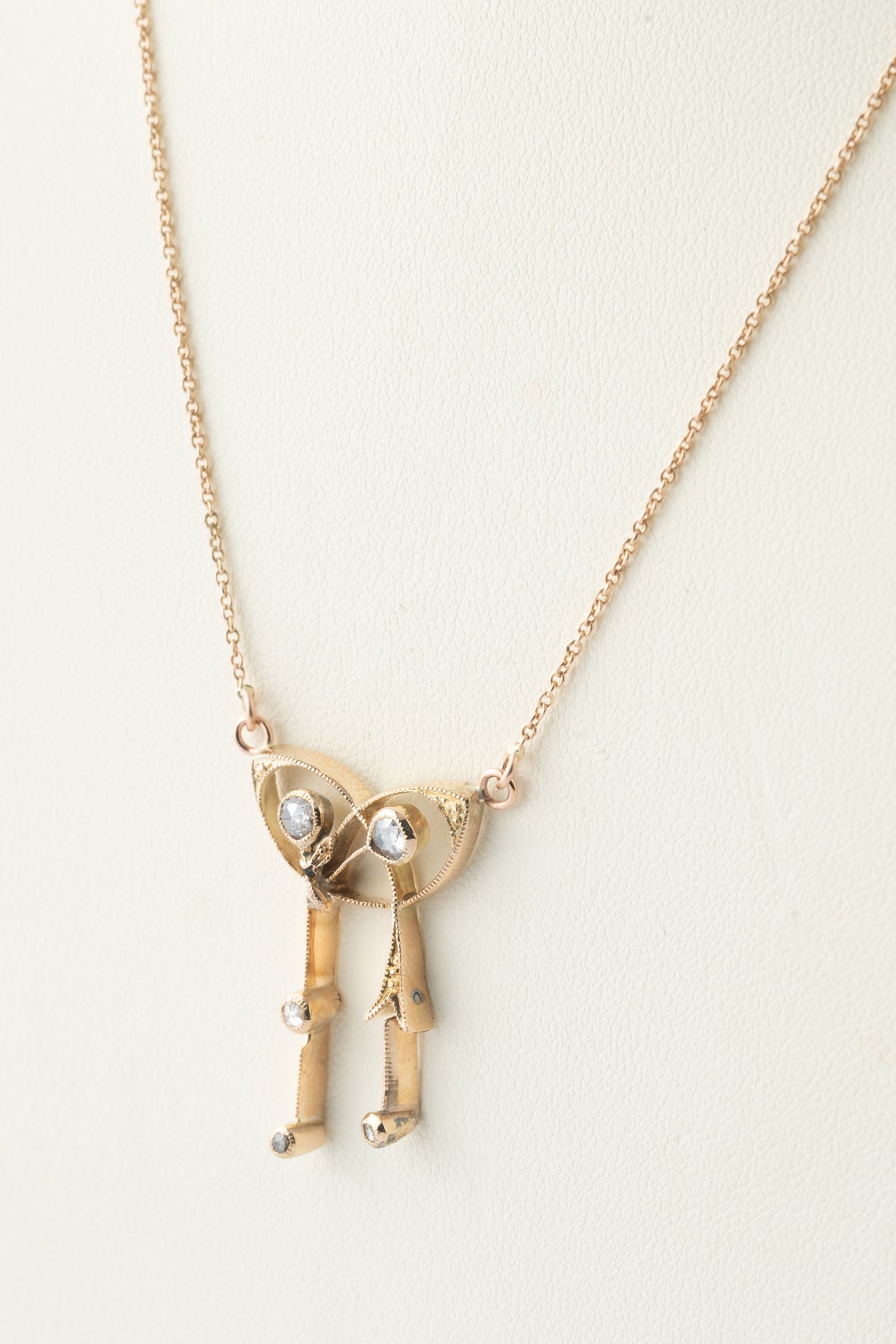 Antique yellow gold Art Nouveau pendant with diamonds