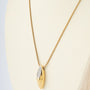Geelgouden hanger met briljanten aan geelgouden slangencollier