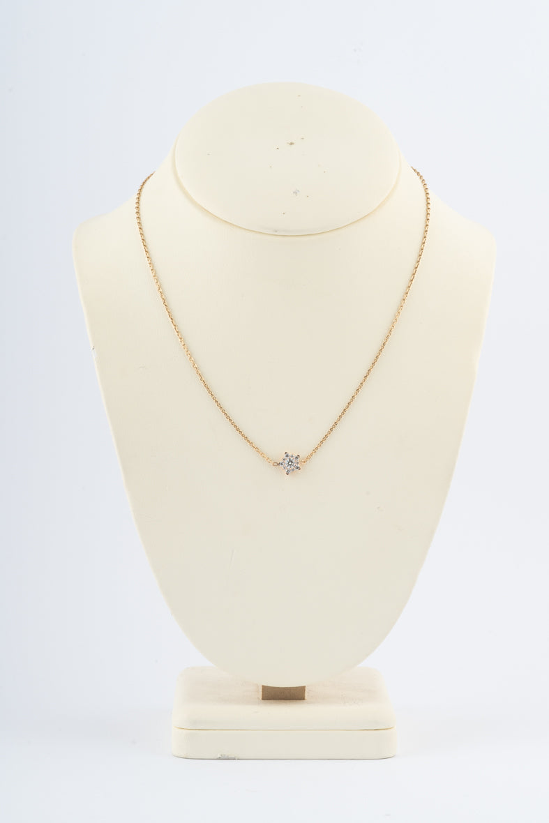 Geelgouden collier met entourage hanger met briljanten