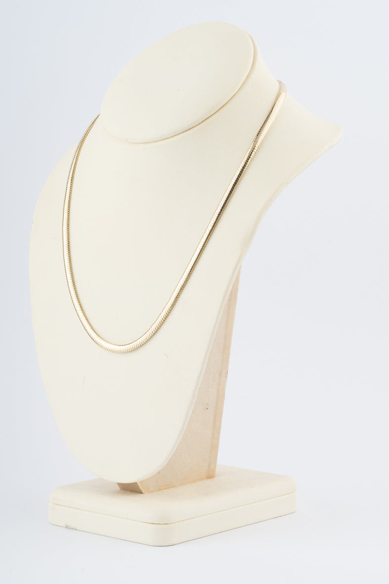 Geelgouden soepel omega collier