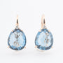 Roségouden oorhangers met briljant en blauw kristal