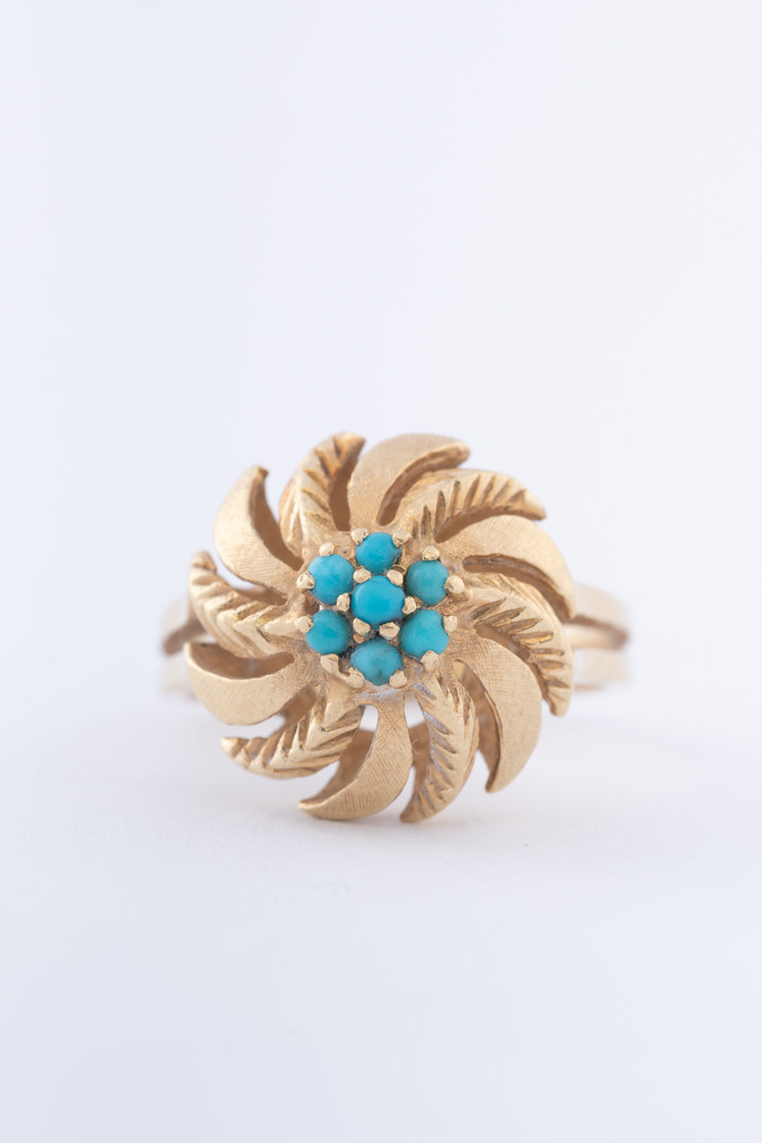 Gouden ring met turkooisen