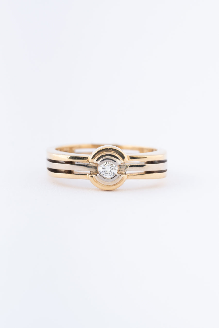 Wit geel gouden ring met een briljant