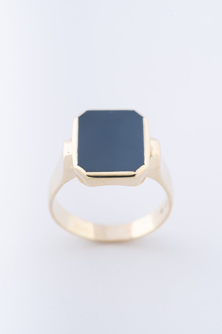 Gouden heren ring met blauwe lagensteen