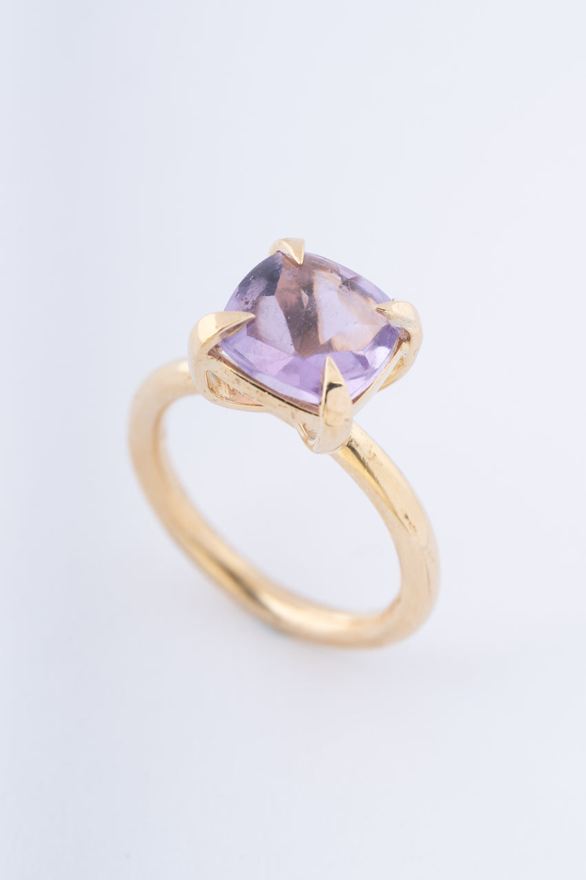 Gouden ring met amethist