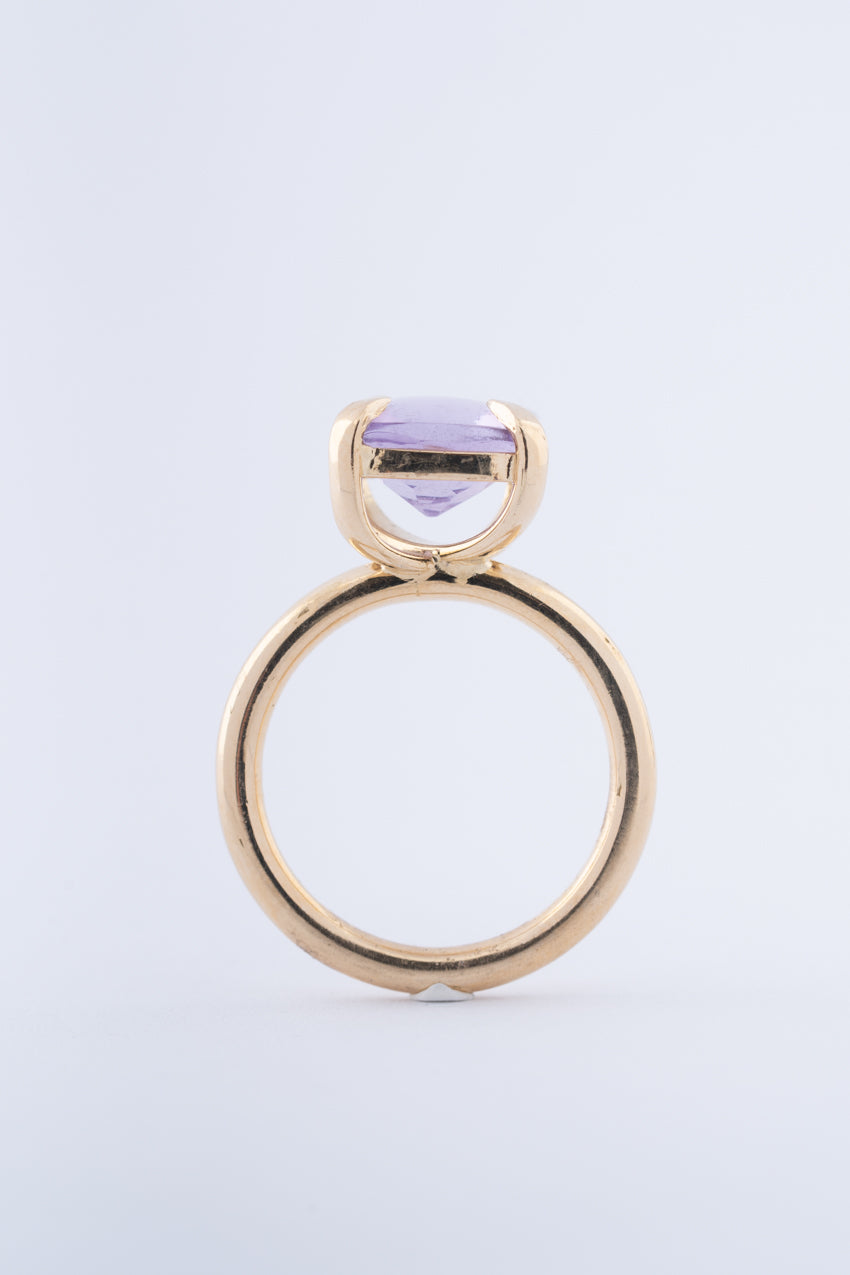 Gouden ring met amethist