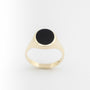 Geel gouden ovale monogram ring met onyx
