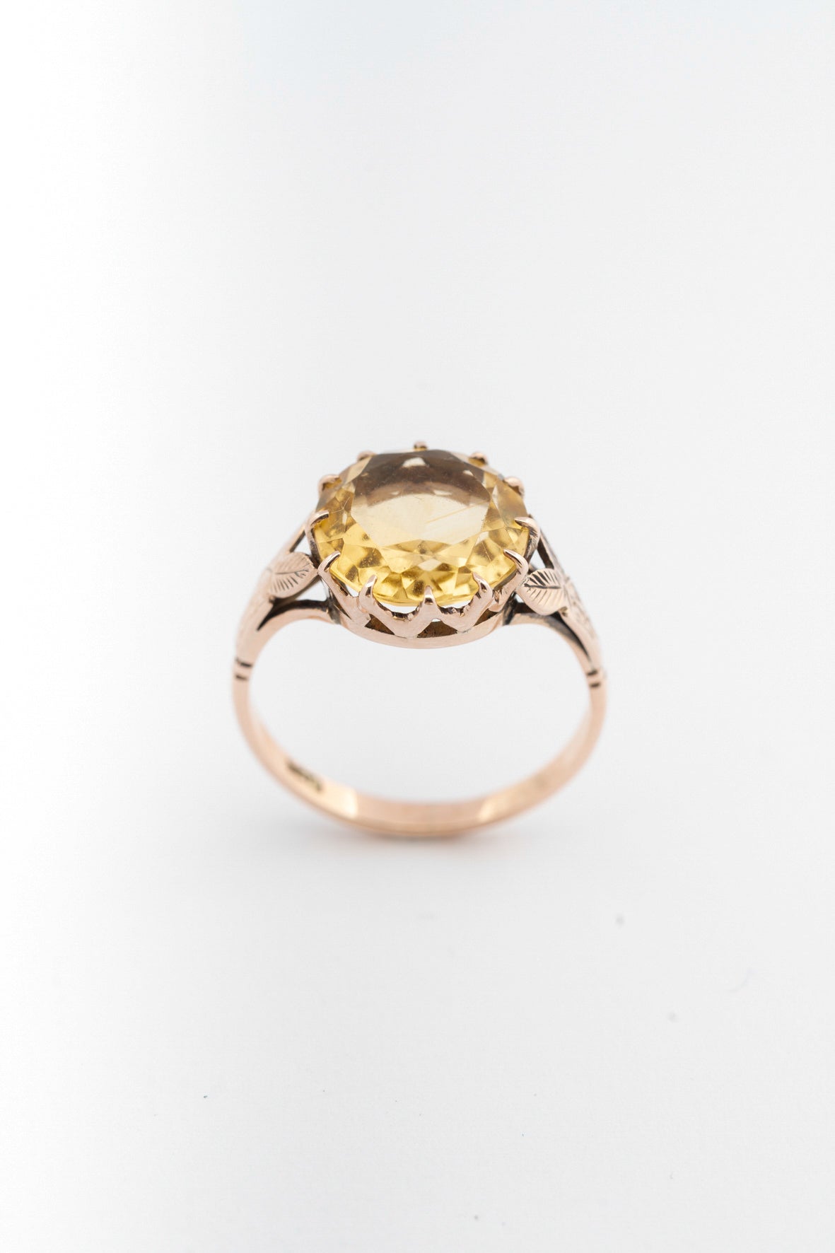 9 krt. geel gouden ring met citrien (BWG)