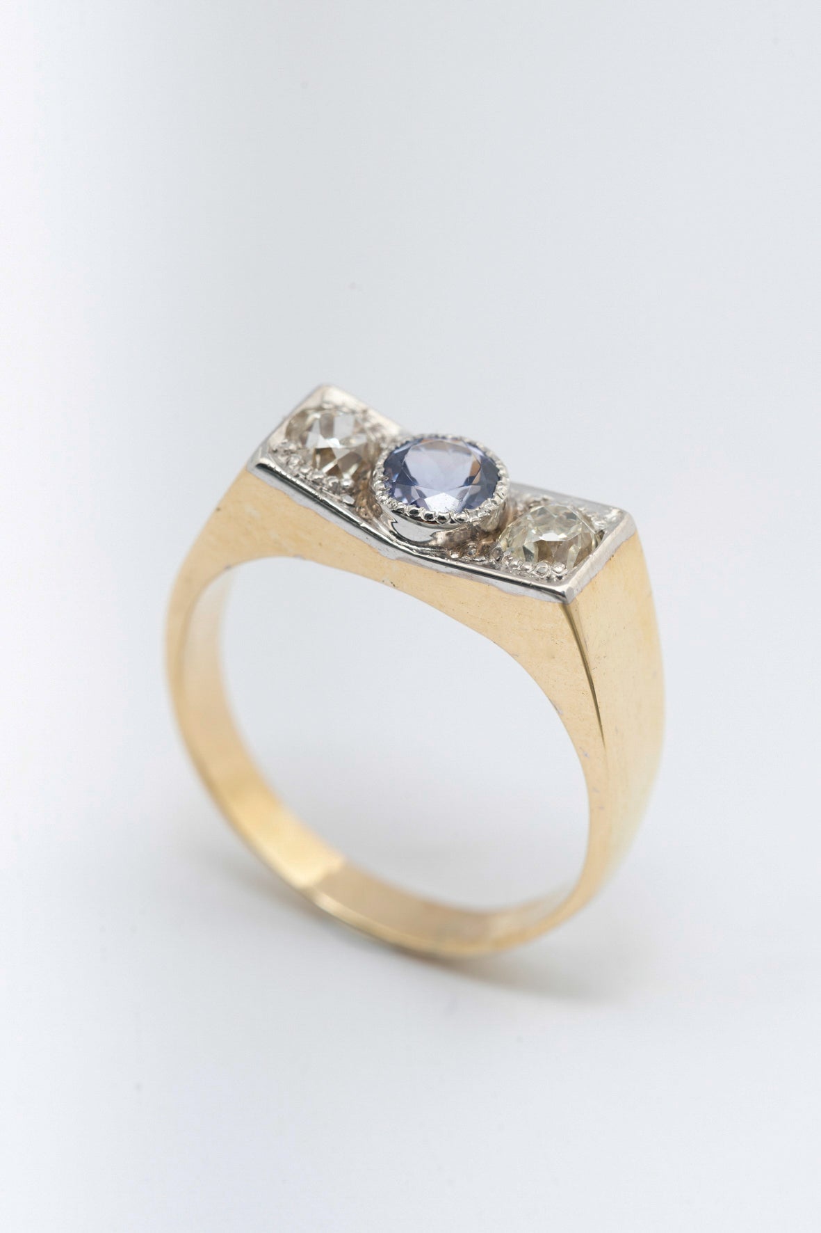 Geel gouden heren ring met tanzaniet en briljanten