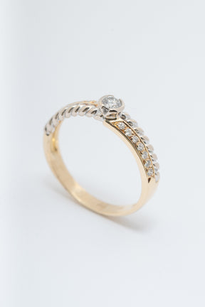 Wit/geel gouden ring met briljanten