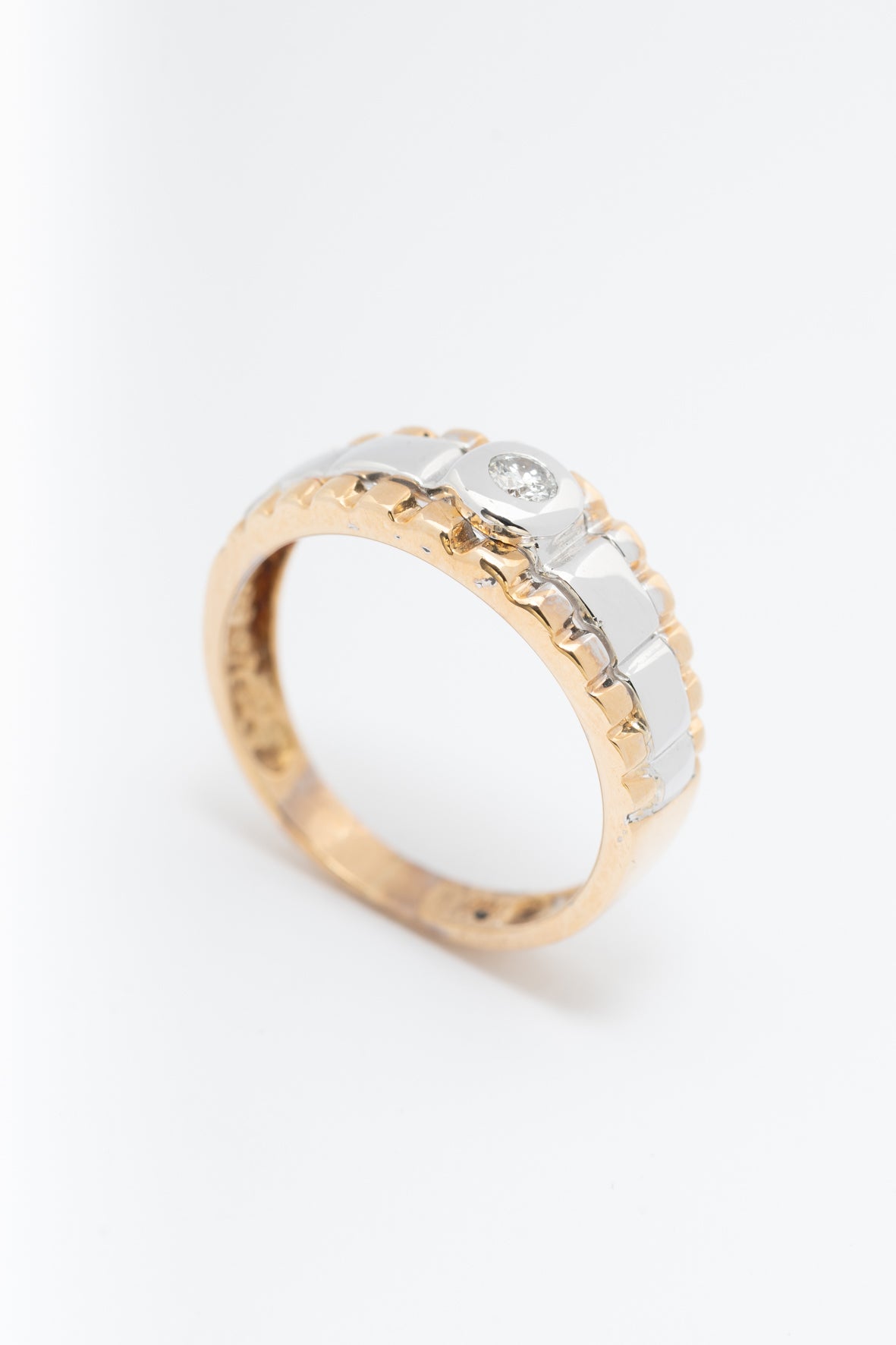 Wit/geel gouden band ring met een briljant