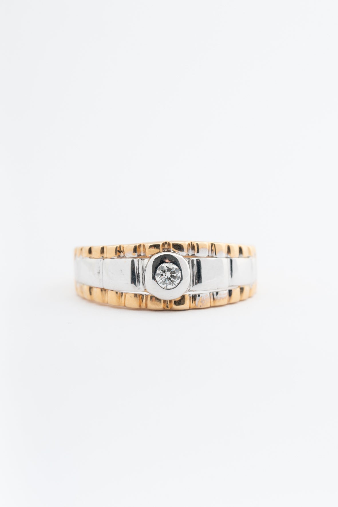 Wit/geel gouden band ring met een briljant