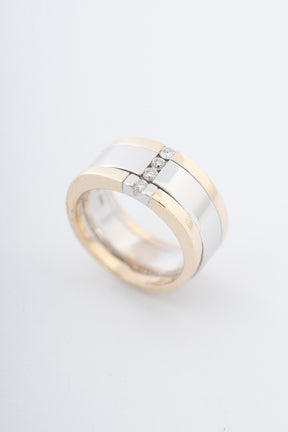 Wit-geel gouden ring met briljanten van Le Chic