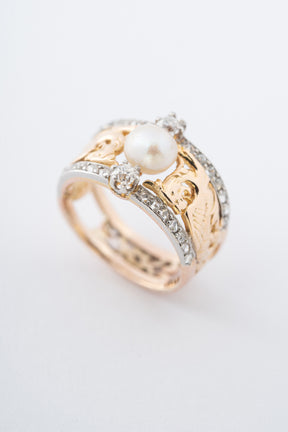 Yellow gold band ring with cultured pearl, brilliant and diamonds (BWG)