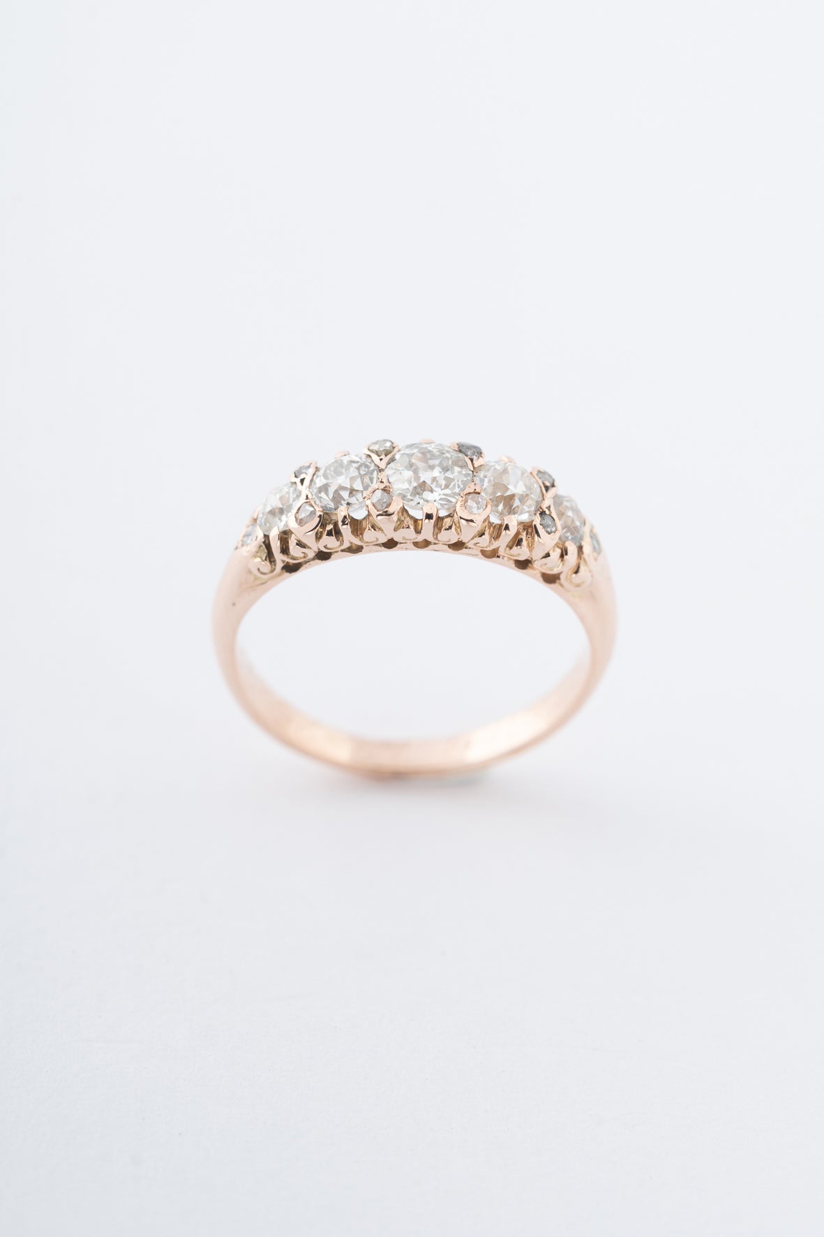 Antique yellow gold eternity ring with brilliant and rose-cut diamonds (BWG)