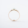 Geel gouden ring met een opaal