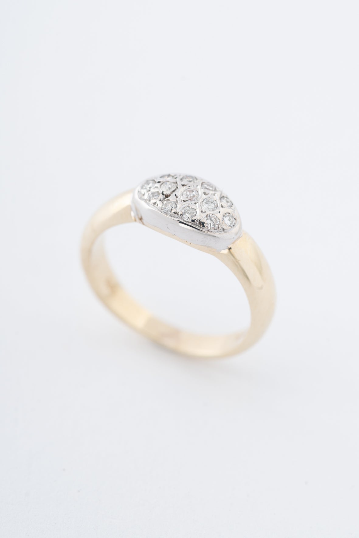 Geel gouden ring met briljanten