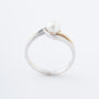 Witgouden/geelgouden ring met cultivé parel