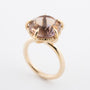 Geelgouden ring met ametrien