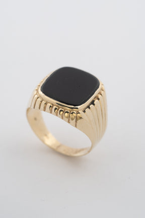 Geelgouden heren ring met onyx