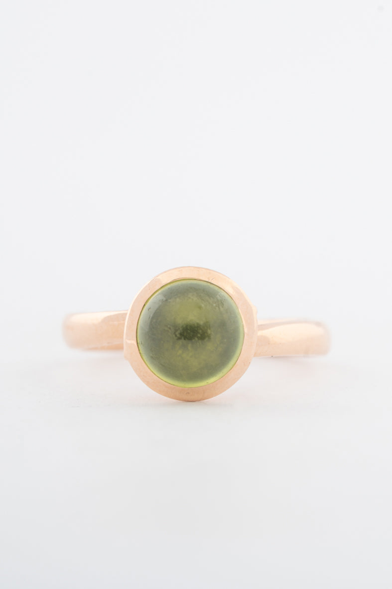 Roségouden ring met peridoot, merk Tamara Comolli