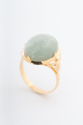 Geelgouden ring met jade