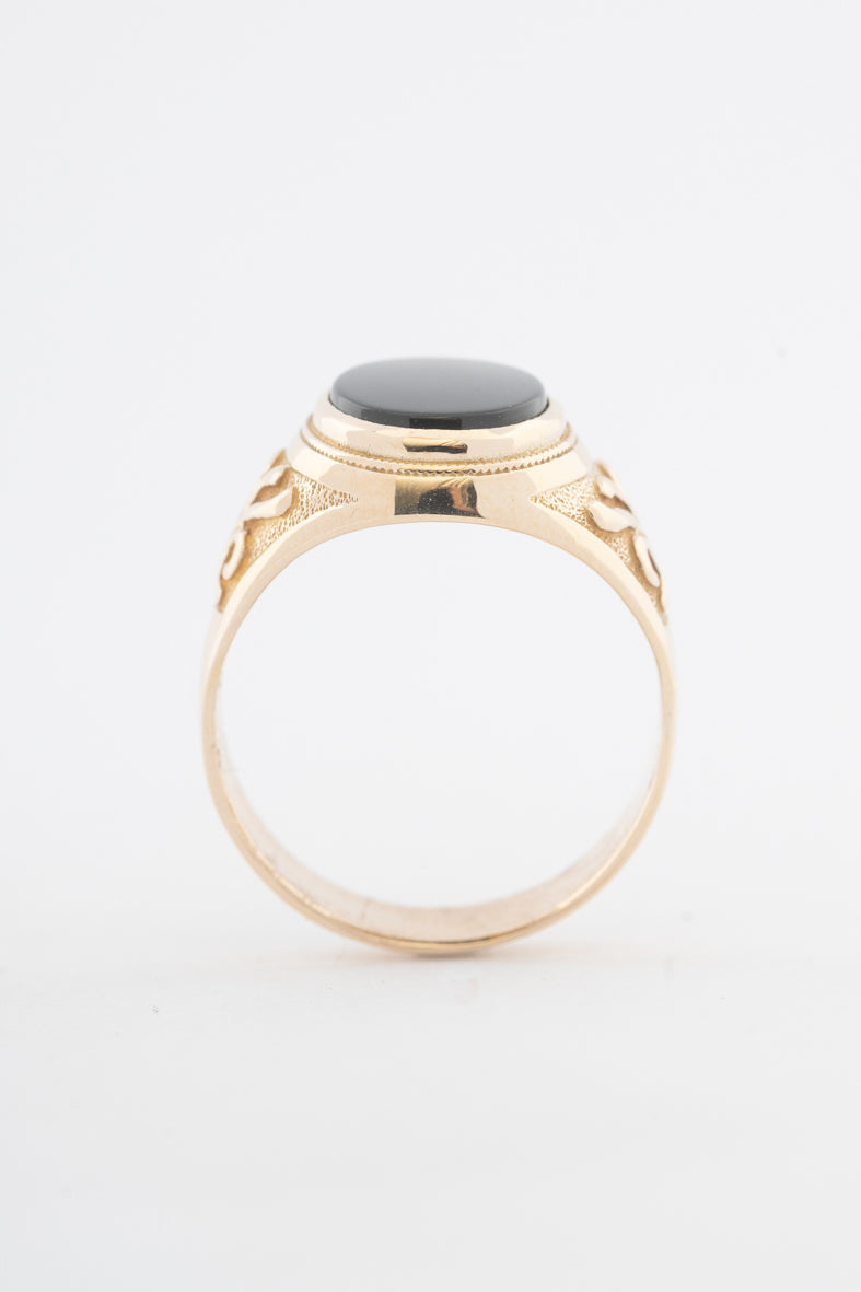 Geelgouden herenring met onyx