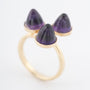 Yellow gold ring with amethysts