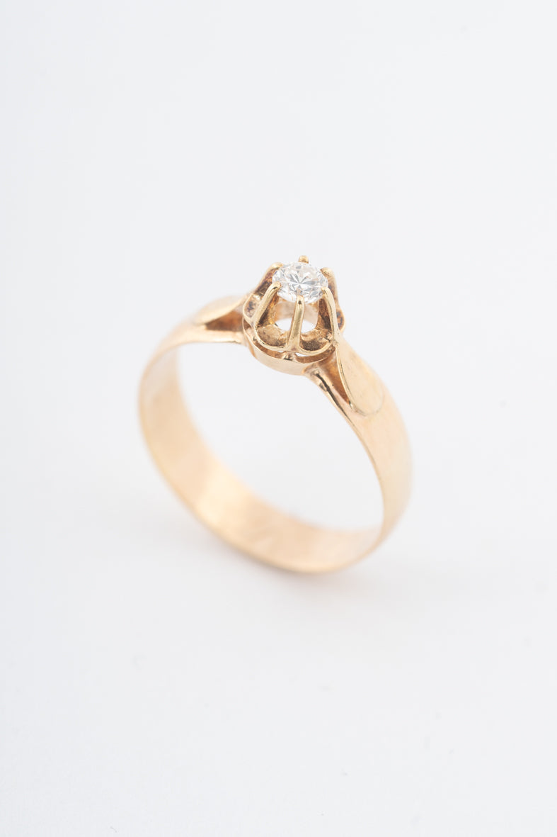 Geelgouden solitaire ring met een briljant