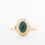 Geelgouden ring met groene agaat