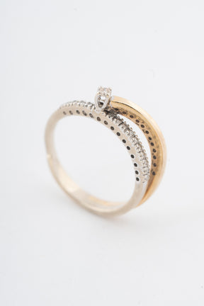 Wit/geelgouden ring met briljanten