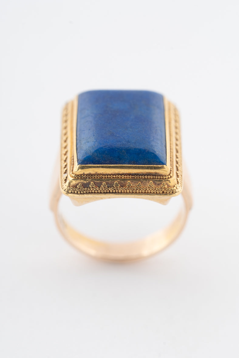 Geelgouden ring met lapis lazuli