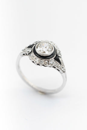 Antique white gold Art Deco ring with enamel, brilliant, and diamonds