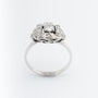 Wit gouden Art Déco ring met een briljant en diamanten