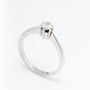 Wit gouden solitair ring met een briljant