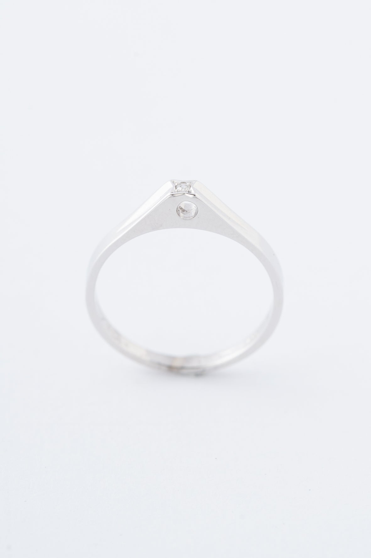 Wt gouden solitair ring met diamant