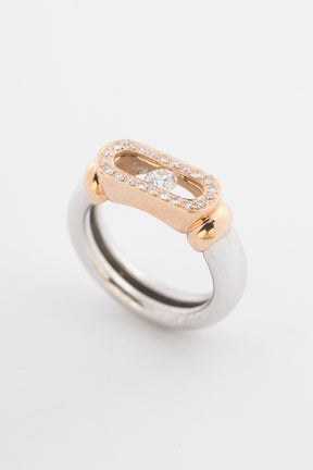 18 krt. wit/rosé gouden ring met een swinging diamond en briljanten